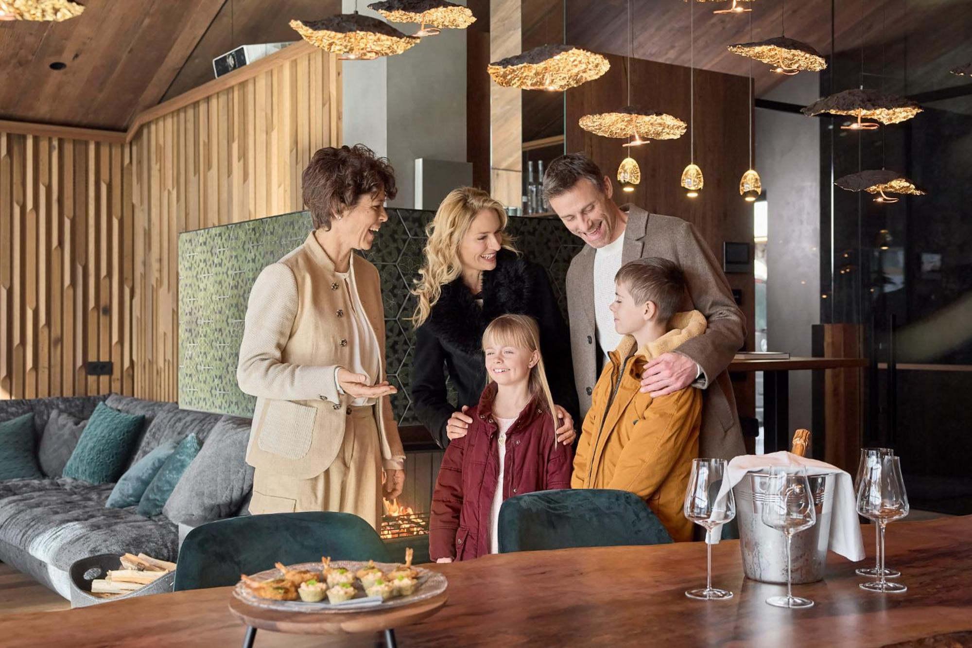 Luxury Chalet Vilaiet Ortisei Eksteriør bilde